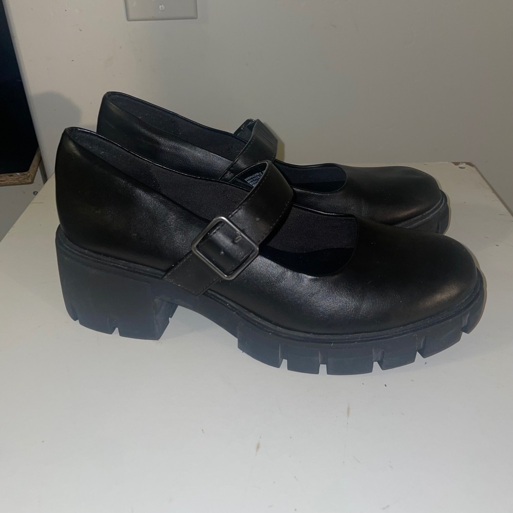 Madden NYC Chunky Heels size 9 Mary Jane Black Buckle Y2K Grunge Steam Punk